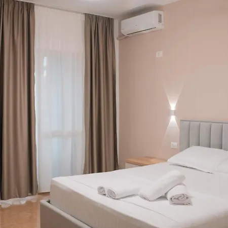 Alaia'S Apartment Durres Exterior photo